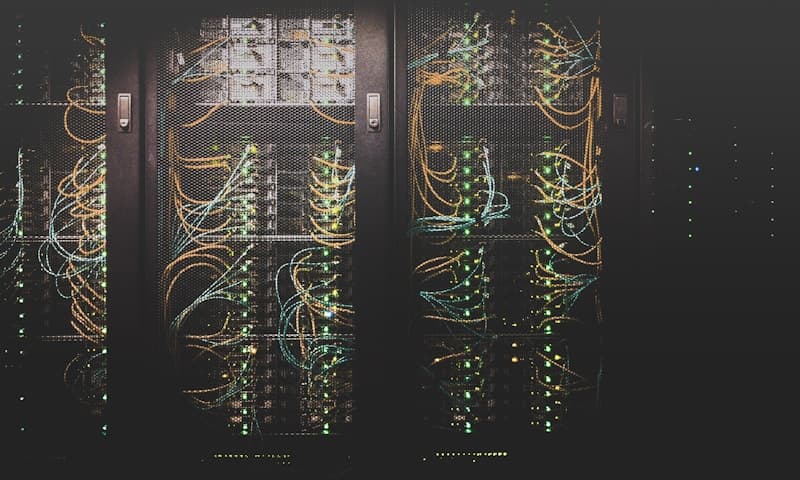 データベースと、ログイン機能